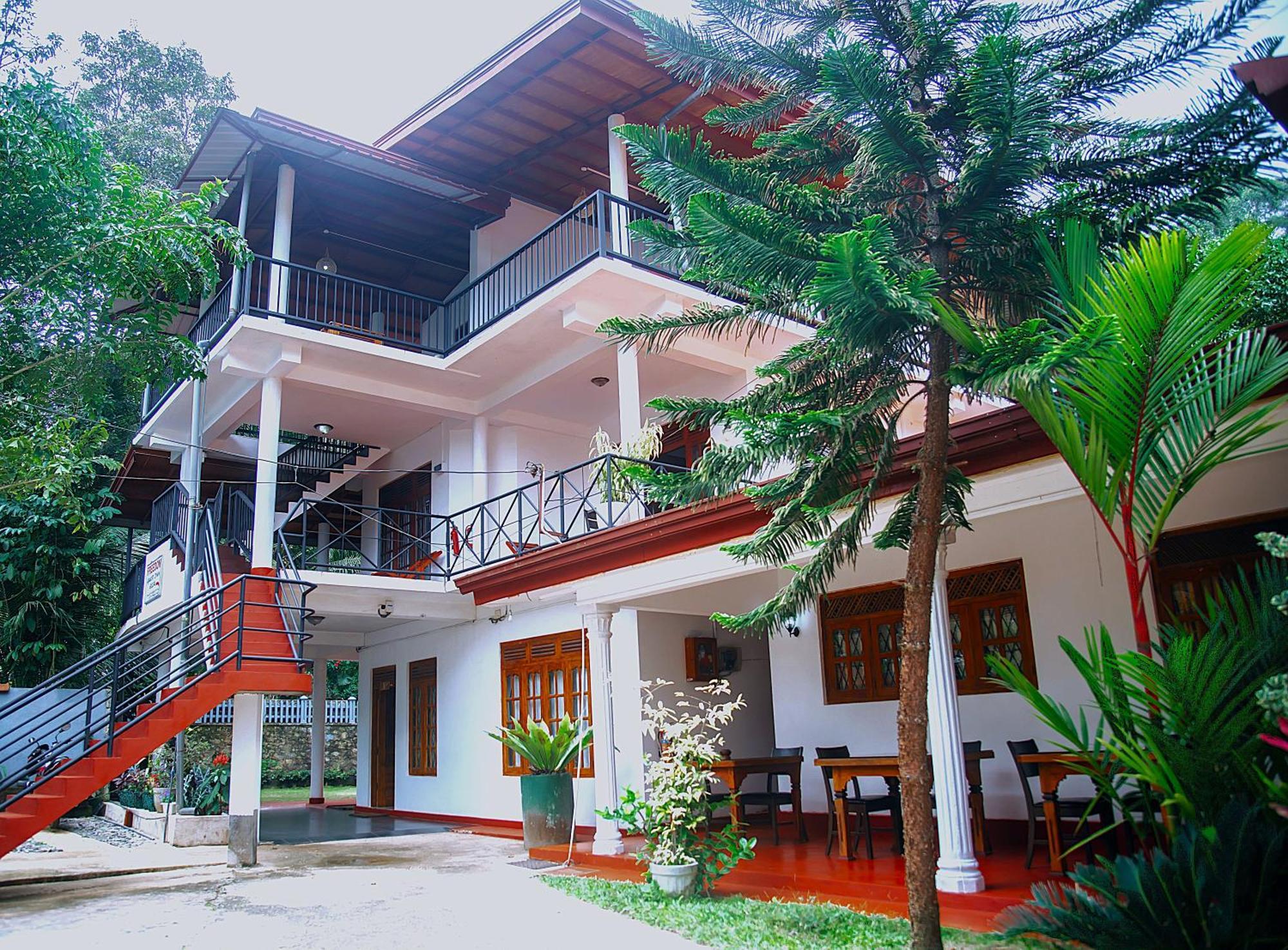 Freedom Guest Inn Ella Exterior foto